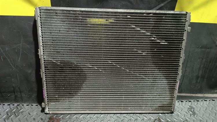 Радиатор кондиционера Тойота Хайлюкс Сурф в Тайшете 1054401