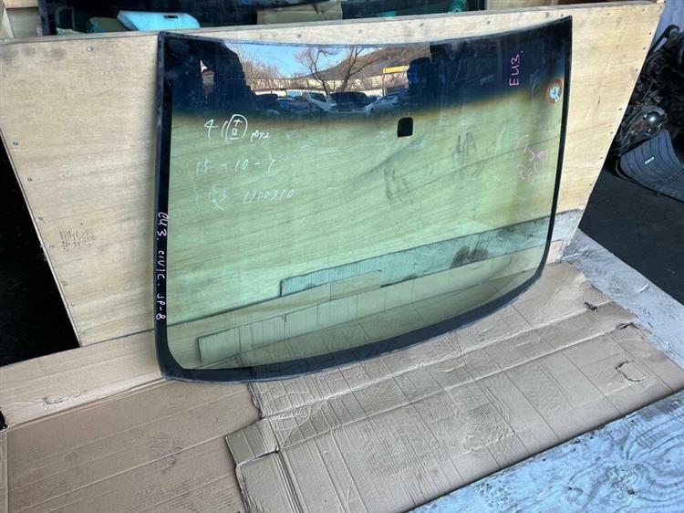 Лобовое стекло Хонда Цивик в Тайшете 236512
