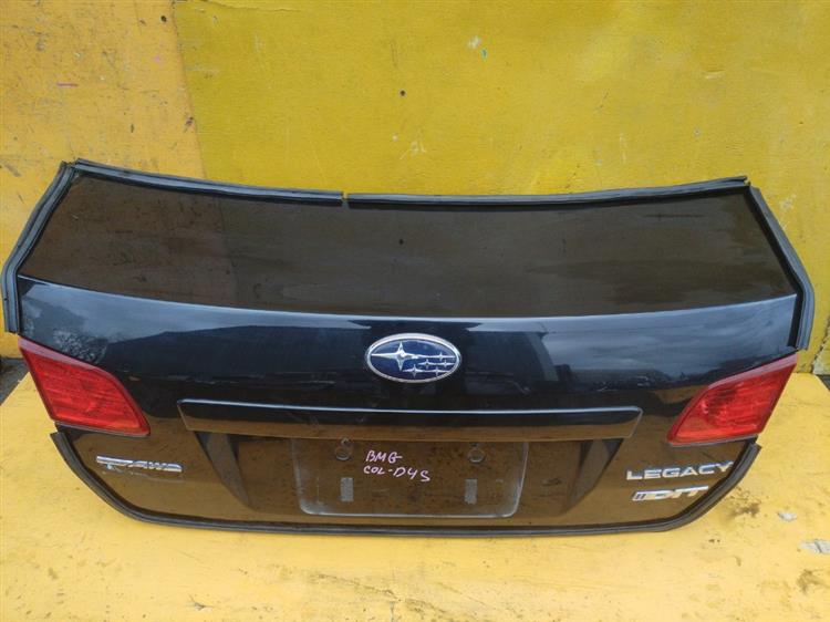 Крышка багажника Субару Легаси в Тайшете 555301